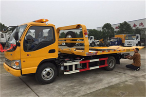 市南哪里有拖车服务