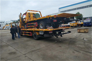 市南同城汽车补胎